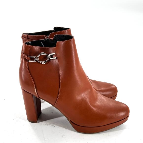 Naturalizer Berri Boots 10 Tan NWOT Heel Ankle Booties Capsule Minimalist - Picture 5 of 8